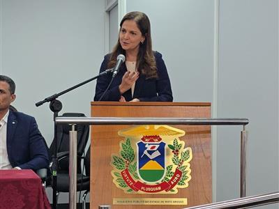Notícia destaque: Presidente da OAB-MT, Gisela Cardoso, participa de solenidade de posse da AMMP