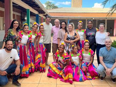 Foto da Notícia: Comissões levam alegria e acolhimento para mães do Abrigo Bom Jesus